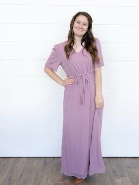 Women's Lavender V-Neck Tie-Waist Maxi Dress